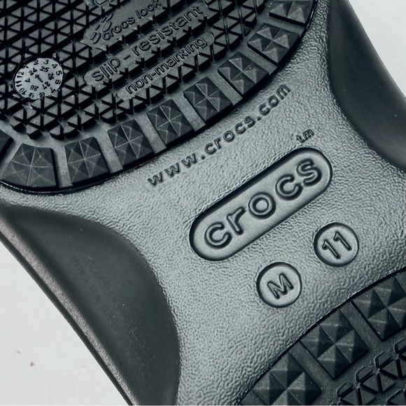 NWOT Crocs On The Clock Work Slip-On Clog Black Size 11 - Picture 9 of 11